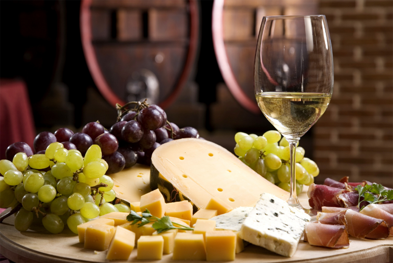 Aké víno k syru vybrať?